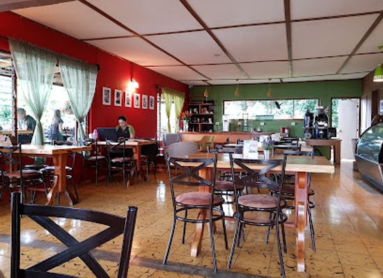 costa-rica/monteverde-cloud-forest/bar/choco-cafe-restaurante-y-cafeteria