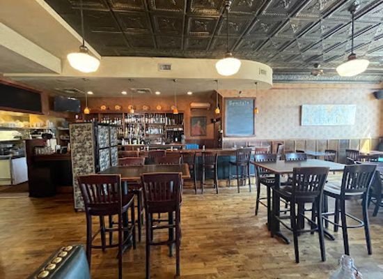 minnesota/mississippi-river-headwaters/bar/the-sample-room