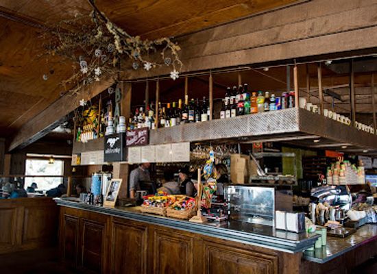 australia/snowy-mountains/bar/merritts-mountain-house