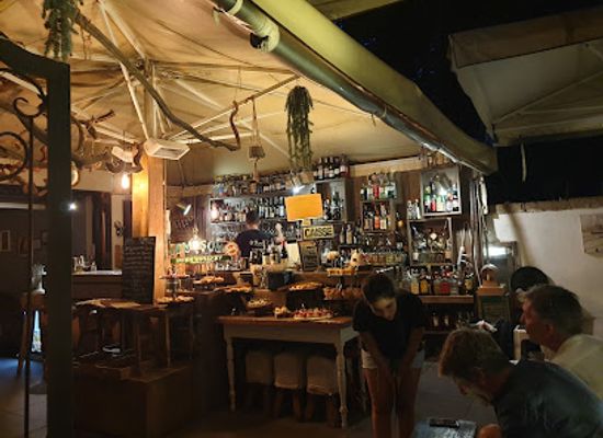 italy/naples/chiaia/bar/barril