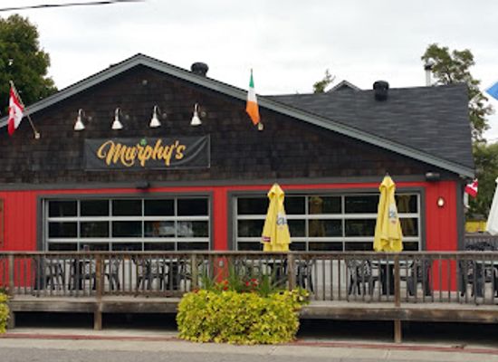 canada/peace-river-country/bar/murphy-s-lockside-pub-patio