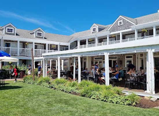 massachusetts/nantucket/bar/brant-point-grill