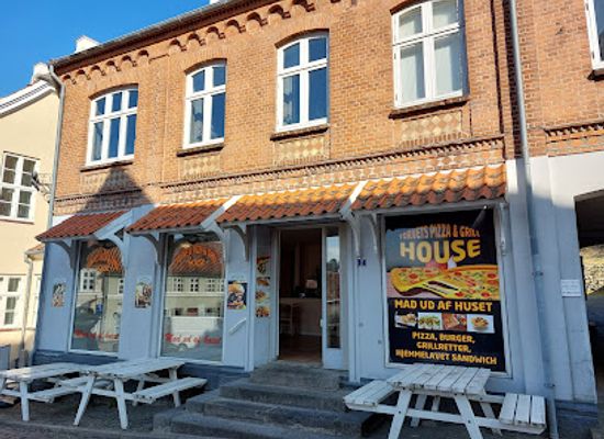 denmark/mariager-fjord/restaurant/torve-pizza-mariager-v-kenan-atas