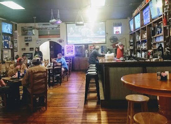 arkansas/southwest-arkansas/bar/the-corner-clubhouse