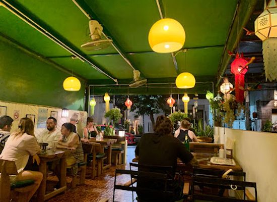 thailand/chiang-mai/bar/writer-s-club-wine-bar
