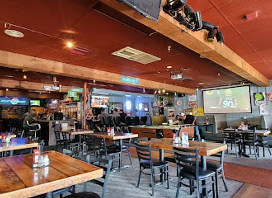 washington/redmond/bar/daman-s-bar-and-grill