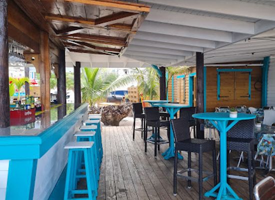 sint-maarten/le-galion-beach/bar/tropic-s-beach-bar-sxm