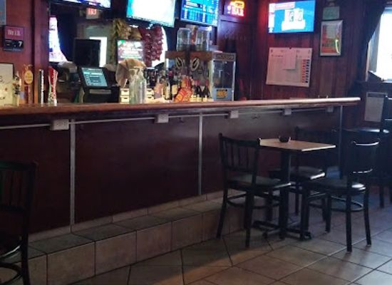 pennsylvania/presque-isle-state-park/bar/pete-s-pub