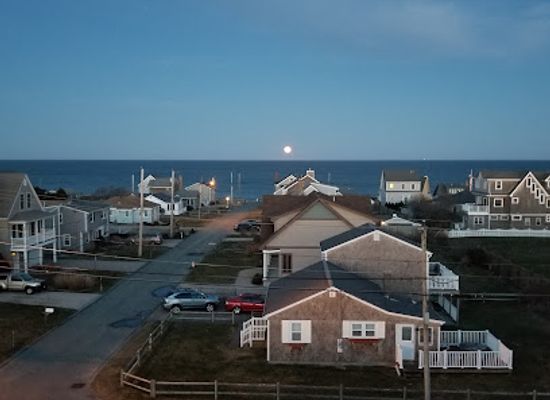 rhode-island/narragansett-beach/bar/chair-5