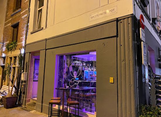 belgium/antwerp/antwerp-city-center/bar/cut-bar-female-safe-space-bar-antwerpen
