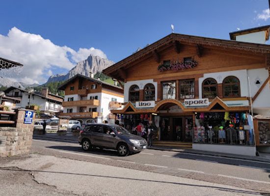 italy/val-di-fassa/bar/bar-jodler