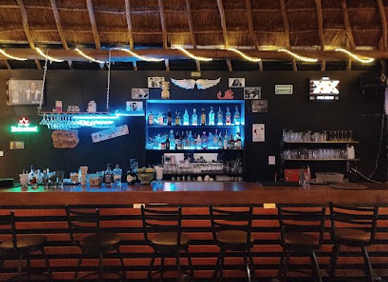 mexico/playa-del-carmen/bar/alive-snack-bar-playa-del-carmen