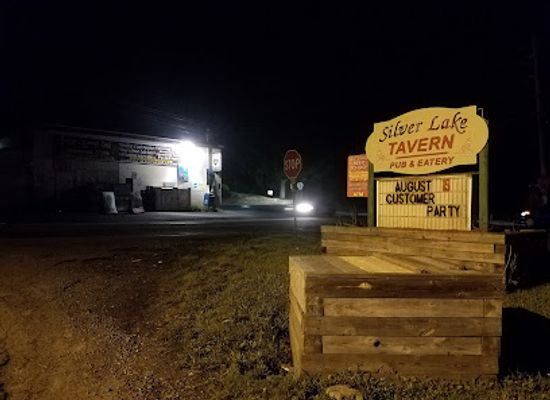 new-jersey/delaware-water-gap-national-recreation-area/bar/silver-lake-tavern