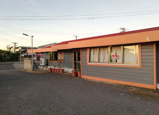 samoa/apia-waterfront/bar/island-grill-steak-seafood