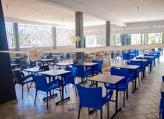 togo/togo-mountains/bar/bar-restaurant-go-slow