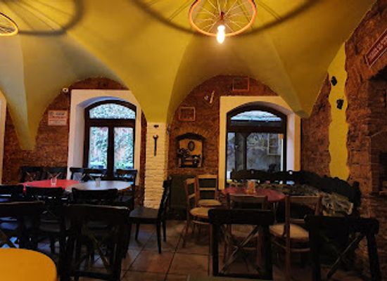 romania/transylvania/bar/musik-cafe
