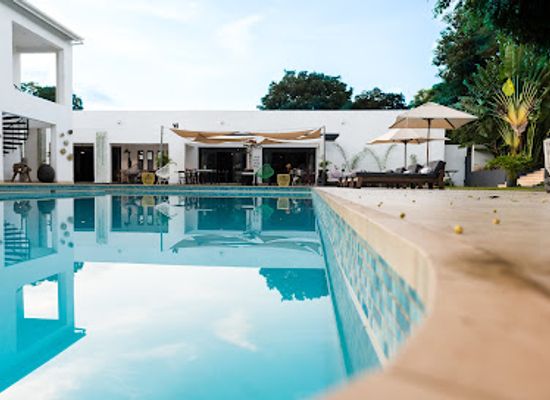 malawi/central-region/bar/latitude-13-degrees