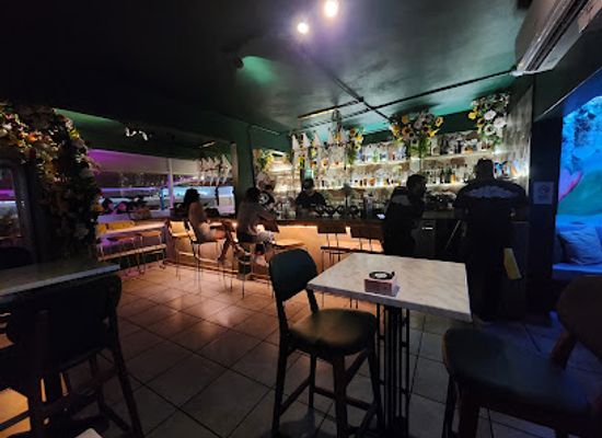 puerto-rico/mona-island/bar/patio-de-las-flores