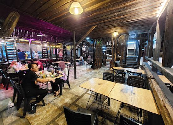 malaysia/mulu-national-park/bar/my-village-barok