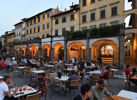 italy/valdarno/bar/caffe-i-portici