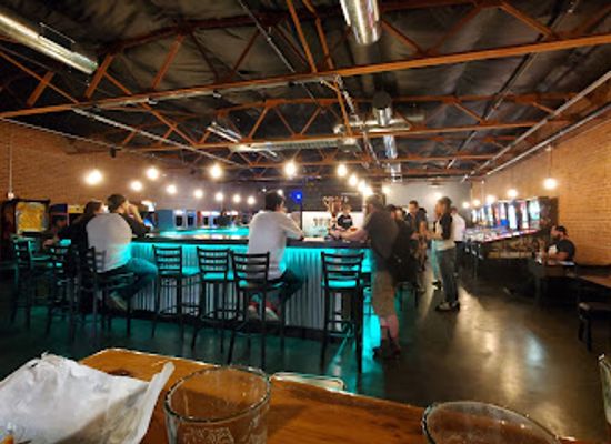 arizona/mesa/downtown-mesa/bar/b-r-i-taproom-arcade