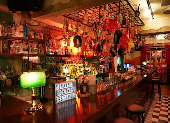 greece/epirus/bar/spitaki