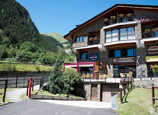 andorra/vallnord/bar/hunters-sports-bar-grill
