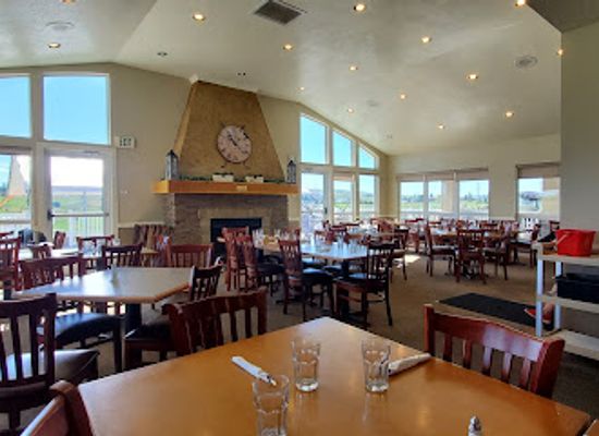 wyoming/uinta-county/bar/fairway-restaurant-and-bar