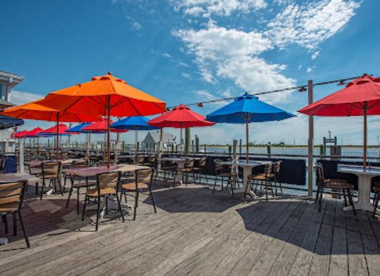 new-jersey/gateway-region/bar/bahrs-landing-famous-seafood-restaurant-marina