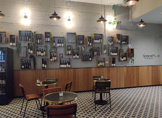 israel/modi-in/bar/the-wine-stash