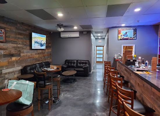 the-bahamas/grand-bahama/bar/overtime-lounge