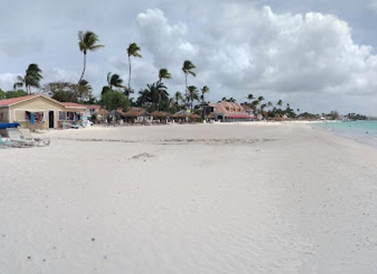 antigua-and-barbuda/dickenson-bay/bar/tony-s-water-sports-beach-bar-grill-on-dickeson-bay