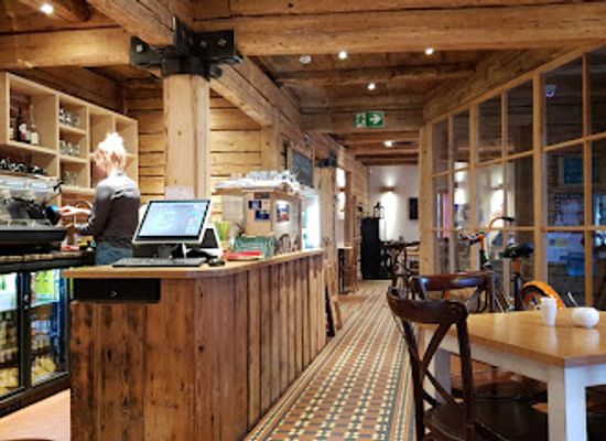 estonia/viljandi/bar/amrita-cafe