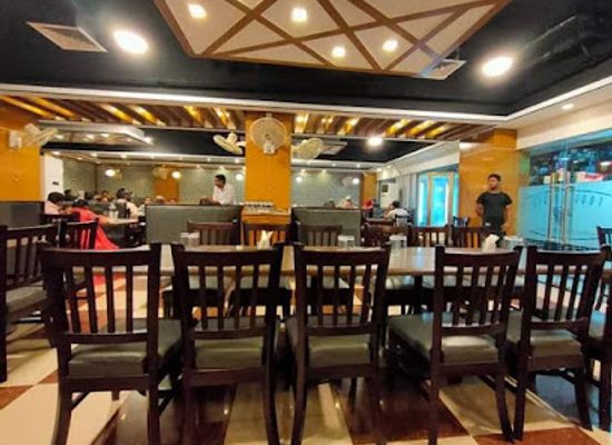 bangladesh/greater-noakhali/bar/food-fiesta