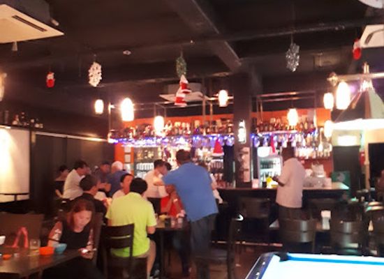singapore/clementi/bar/faber-valley-pub-restaurant