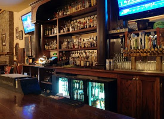 kentucky/lexington/university-of-kentucky/bar/henry-clay-s-public-house
