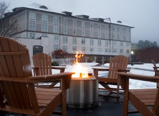 new-york/capital-district/bar/polar-ice-bar-fort-william-henry-hotel