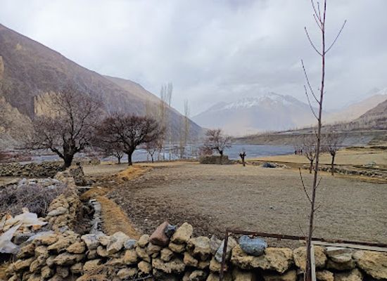 pakistan/karakoram-highway/bar/karakoram-cafe