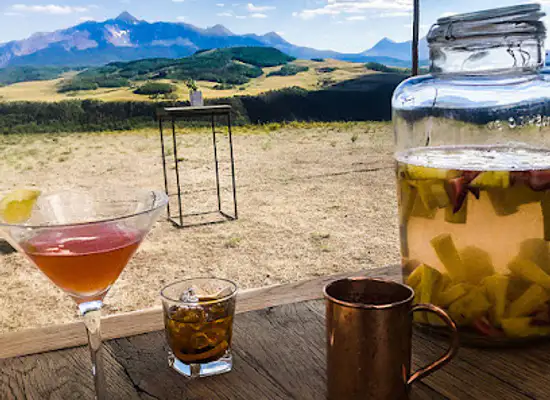 colorado/san-miguel-mountains/bar/wolfpig-mobile-bar