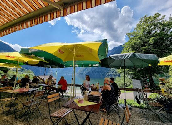 austria/hallstatt/bar/uferwirt-seeraunzn