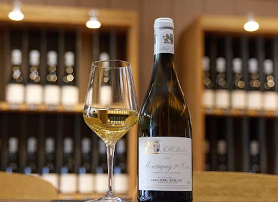 france/burgundy-vineyards/bar/maison-jean-marc-boillot