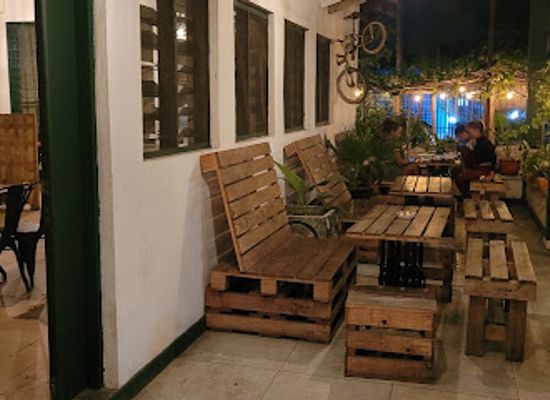 timor-leste/dili-beaches/bar/dilicious-timor