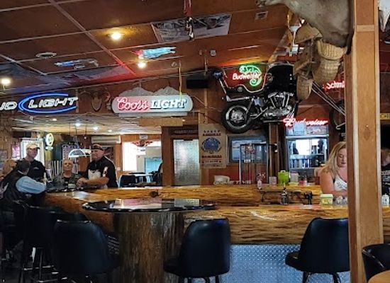 minnesota/southwestern-minnesota/bar/doochies-bad-company-bar