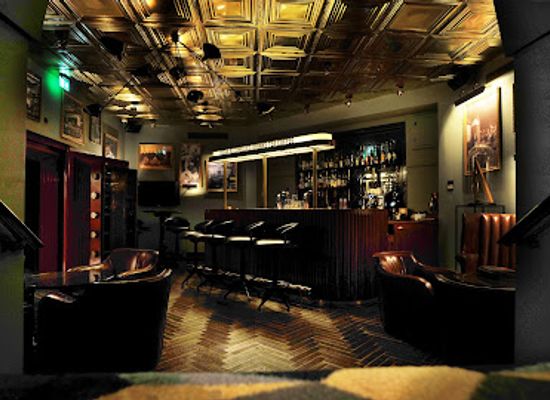 netherlands/the-hague/bar/the-gold-bar