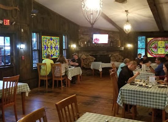 new-hampshire/cheshire-county/bar/emma-s-321-pub-kitchen