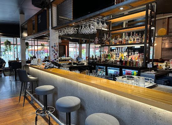 new-zealand/otago/bar/ministry-of-works-bar-eatery