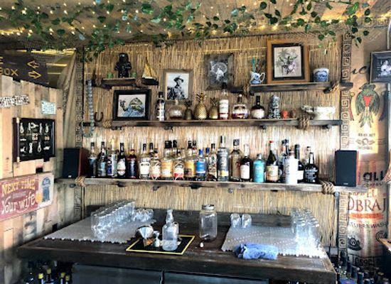 kansas/kansas-city/bar/tiki-huna