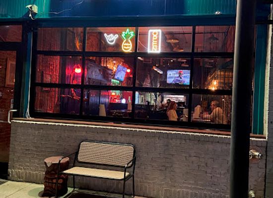 alabama/tuscaloosa-national-forest/bar/anchor-drops-tiki-bar-and-kitchen