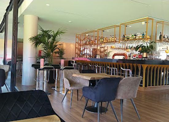 albania/malesia/bar/arena-cocktail-restaurant
