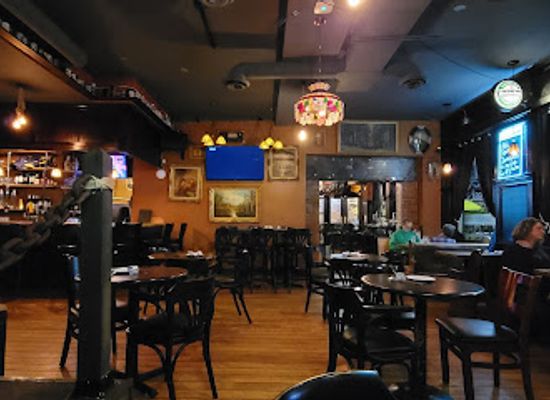 canada/halifax/downtown-halifax/bar/the-loose-cannon